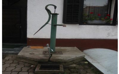VODNJAKI V JARŠAH IN NA VIRU